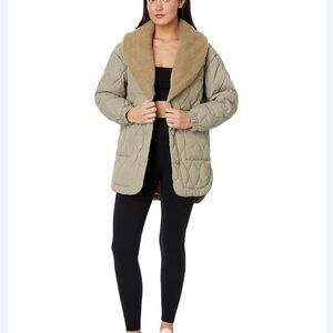 Women's Quilted Jacket sz XS/S